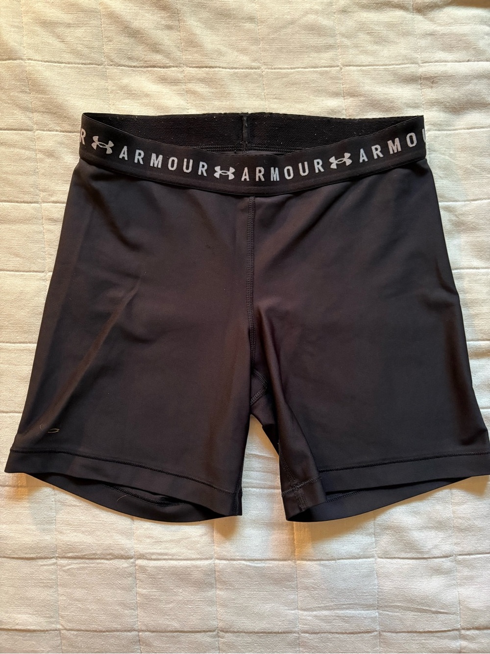 Under Armour Black Women's Bike Shorts with Logo Waistband